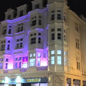  Hostel Brighton Beach Inn